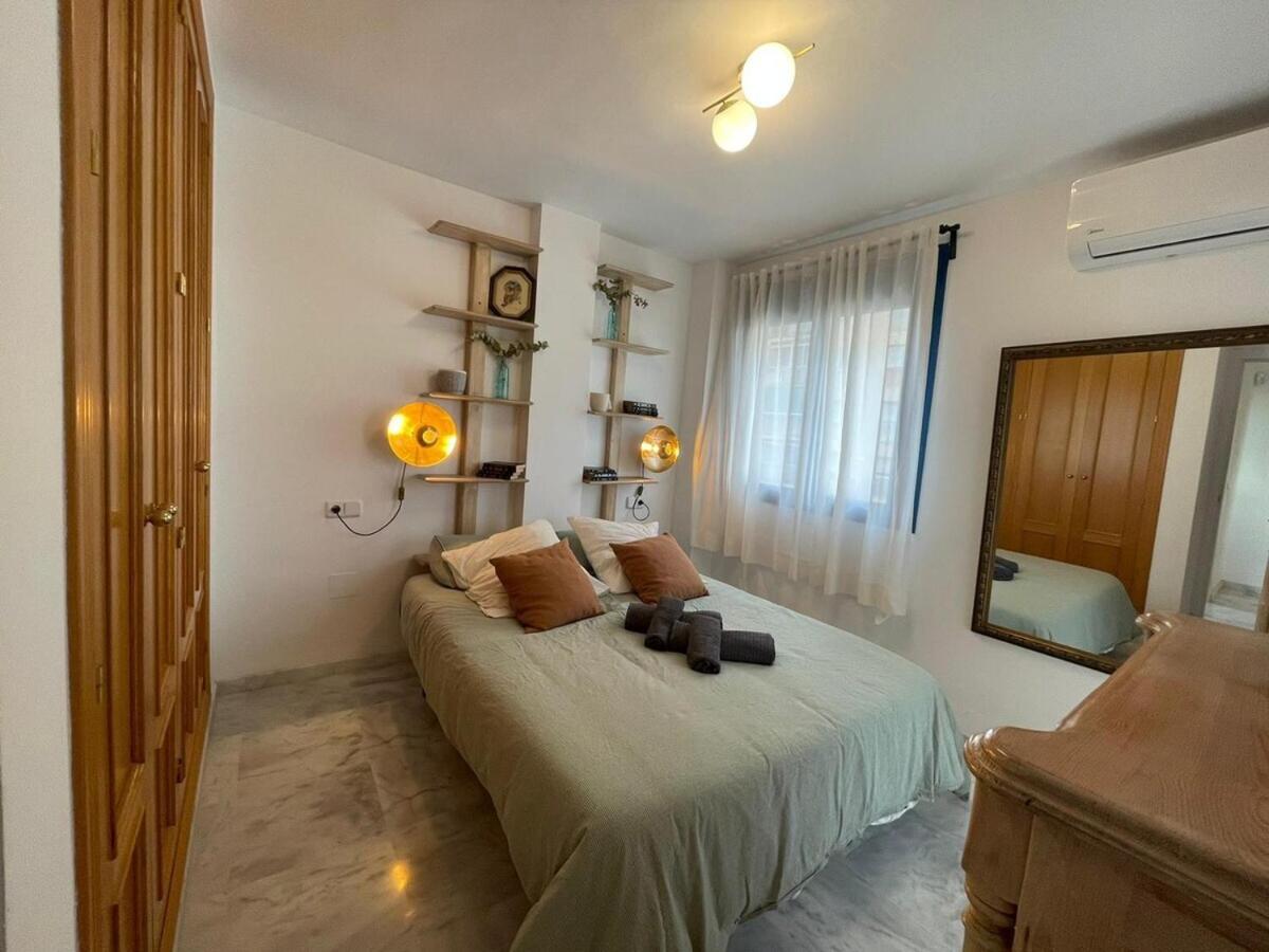 Calu Homes Cerca Playa De Huelin Malaga Zewnętrze zdjęcie
