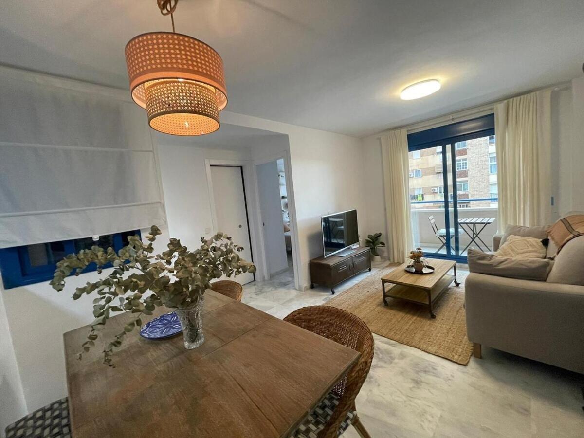 Calu Homes Cerca Playa De Huelin Malaga Zewnętrze zdjęcie