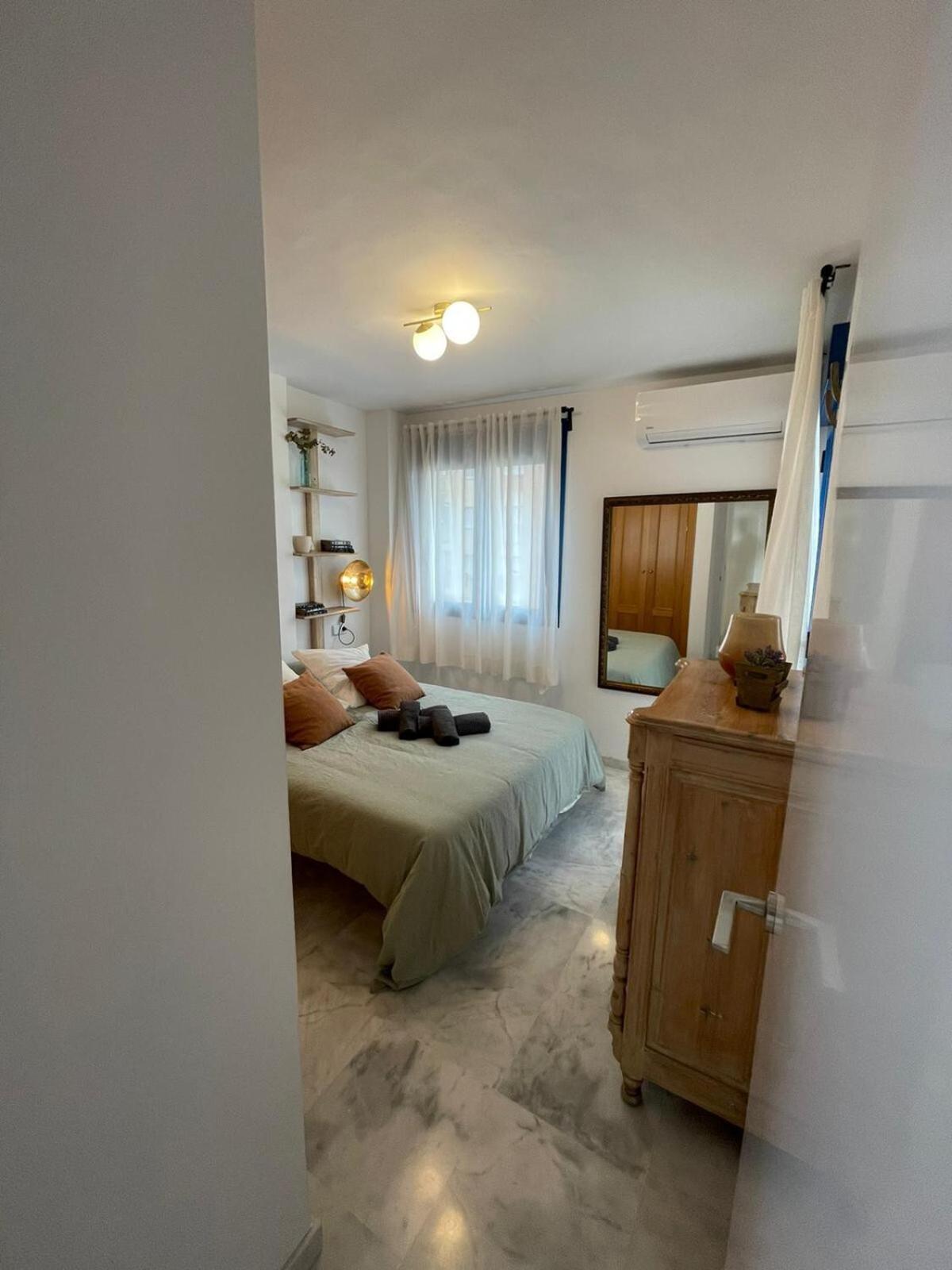 Calu Homes Cerca Playa De Huelin Malaga Zewnętrze zdjęcie