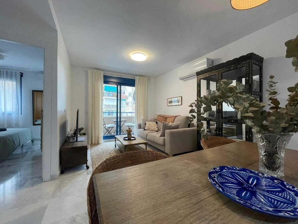 Calu Homes Cerca Playa De Huelin Malaga Zewnętrze zdjęcie