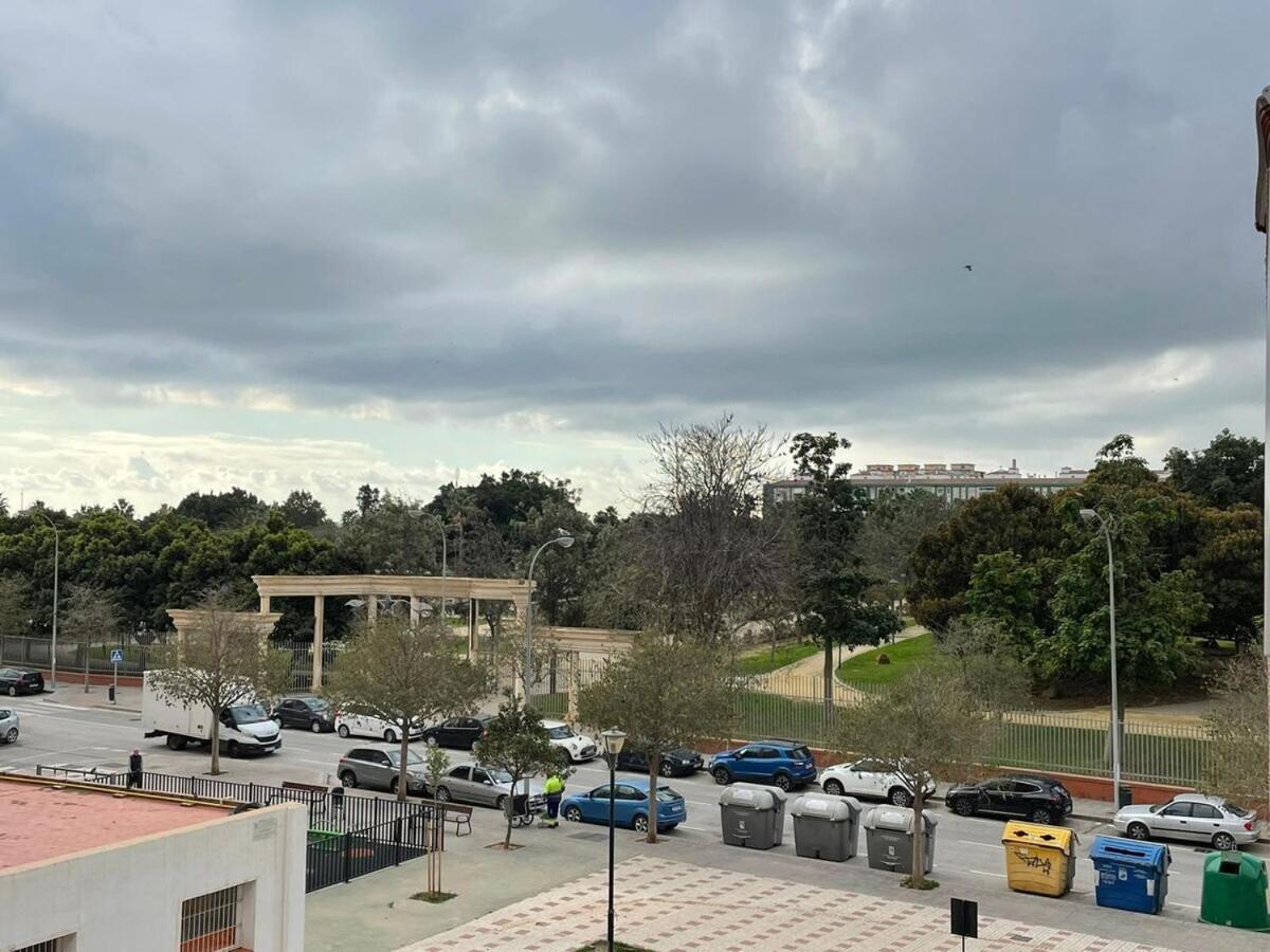 Calu Homes Cerca Playa De Huelin Malaga Zewnętrze zdjęcie