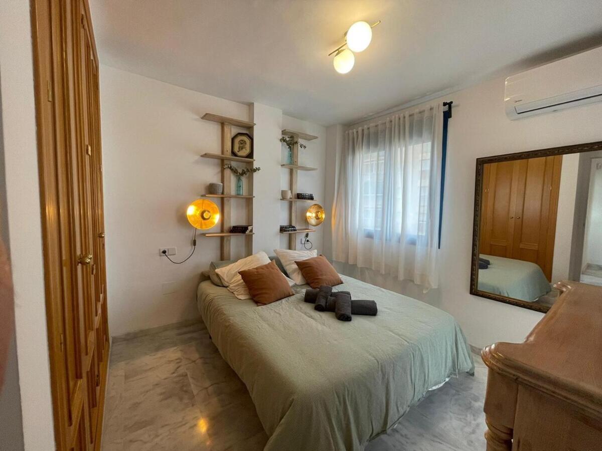 Calu Homes Cerca Playa De Huelin Malaga Zewnętrze zdjęcie