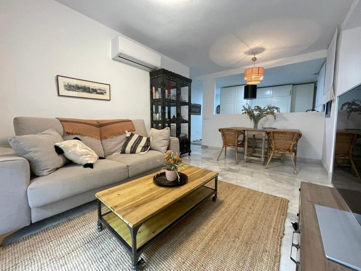 Calu Homes Cerca Playa De Huelin Malaga Zewnętrze zdjęcie